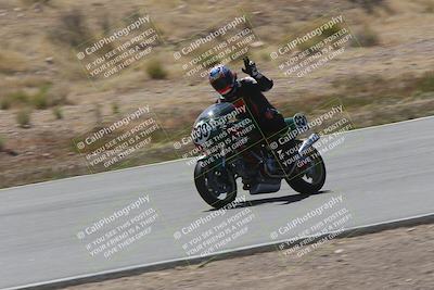 media/Apr-20-2025-AHRMA (Sun) [[393a79c373]]/Race/Group 8/Turn 4b/